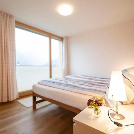 2 Zimmer-ferienwohnung In * Ftan